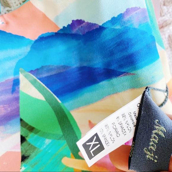 Maaji Aquatic Four Way Bikini Top NEW - Picture 7 of 9